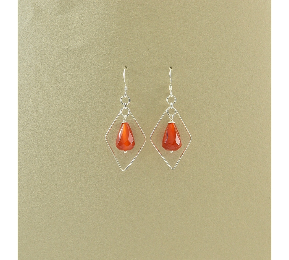 JE327 Carnelian Earring JE327 Carnelian Earring