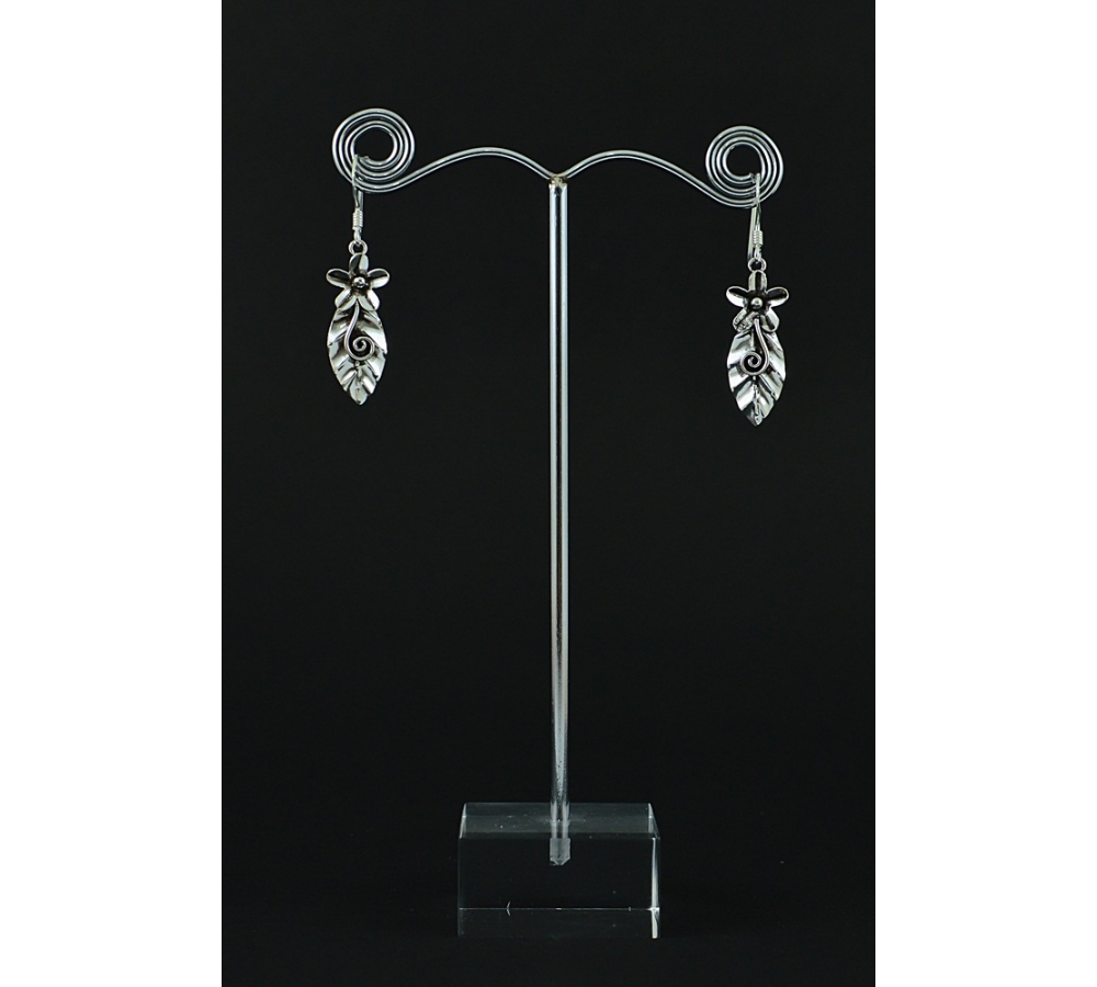 S0303 Plain Silver Earring S0303 Plain Silver Earring