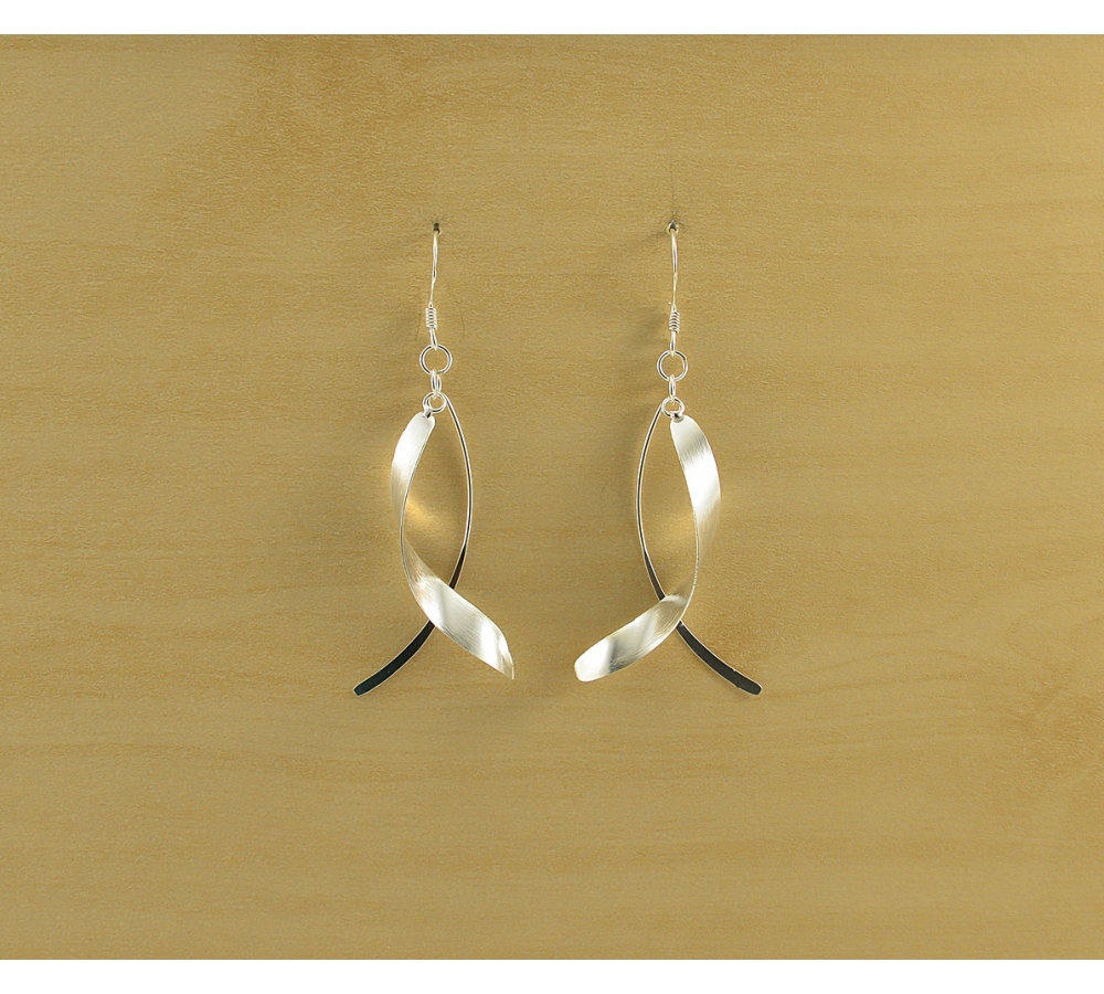 S0300 Plain Silver Earring S0300 Plain Silver Earring