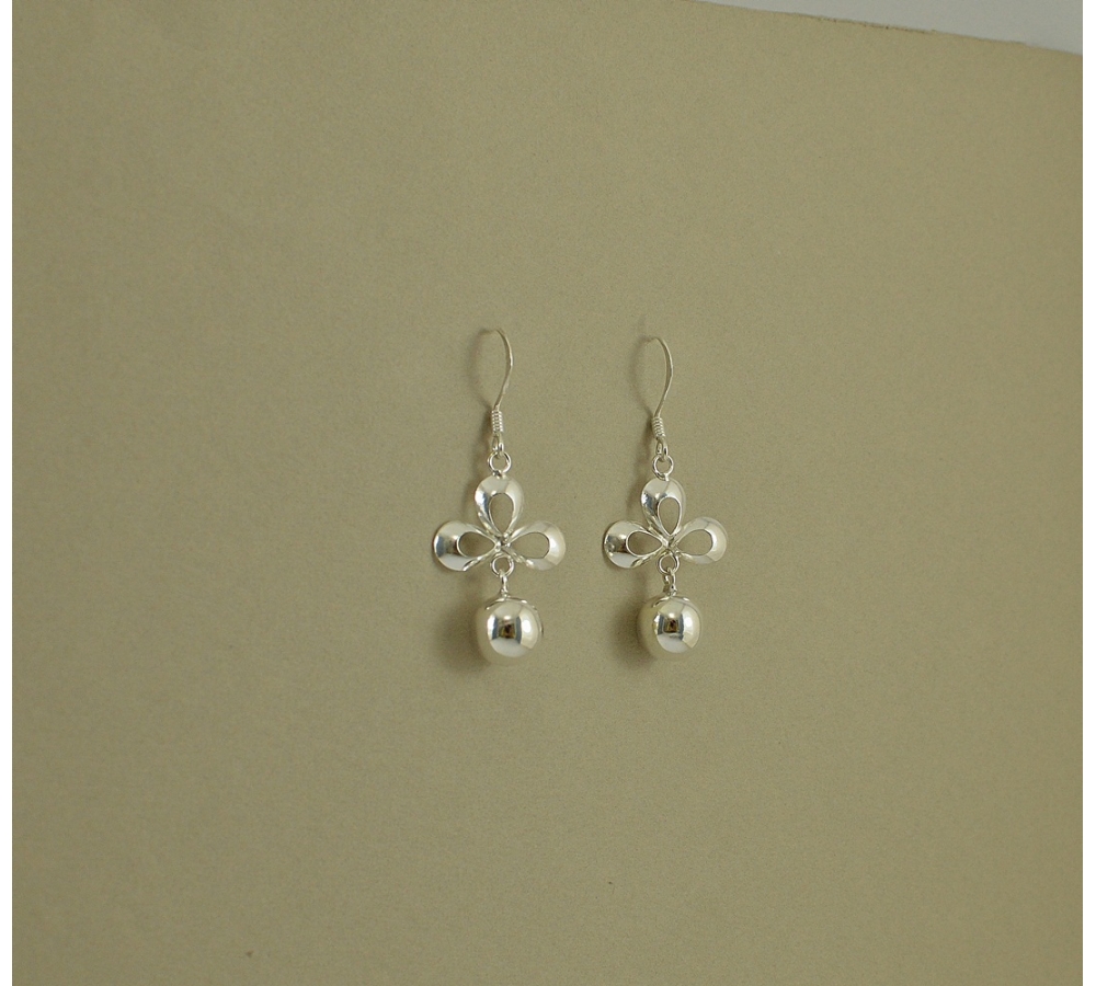 S0242 Plain Silver Earring S0242 Plain Silver Earring