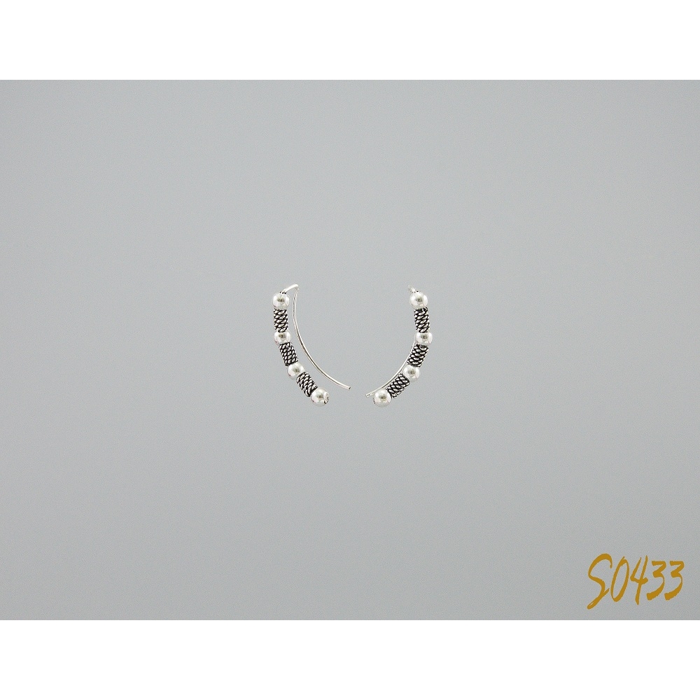 S0433 Plain Silver Earring S0433 Plain Silver Earring
