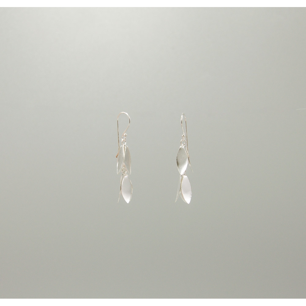 S0407 Plain Silver Earring S0407 Plain Silver Earring