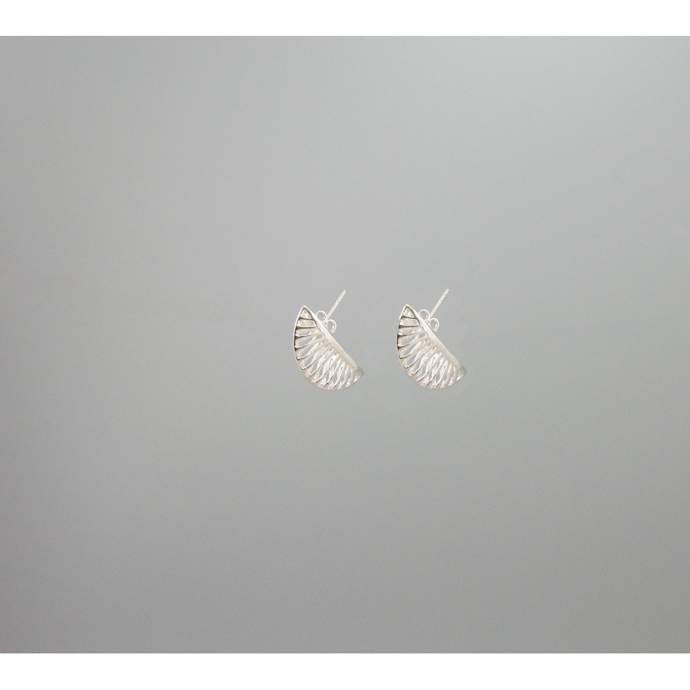S0414 Plain Silver Earring S0414 Plain Silver Earring