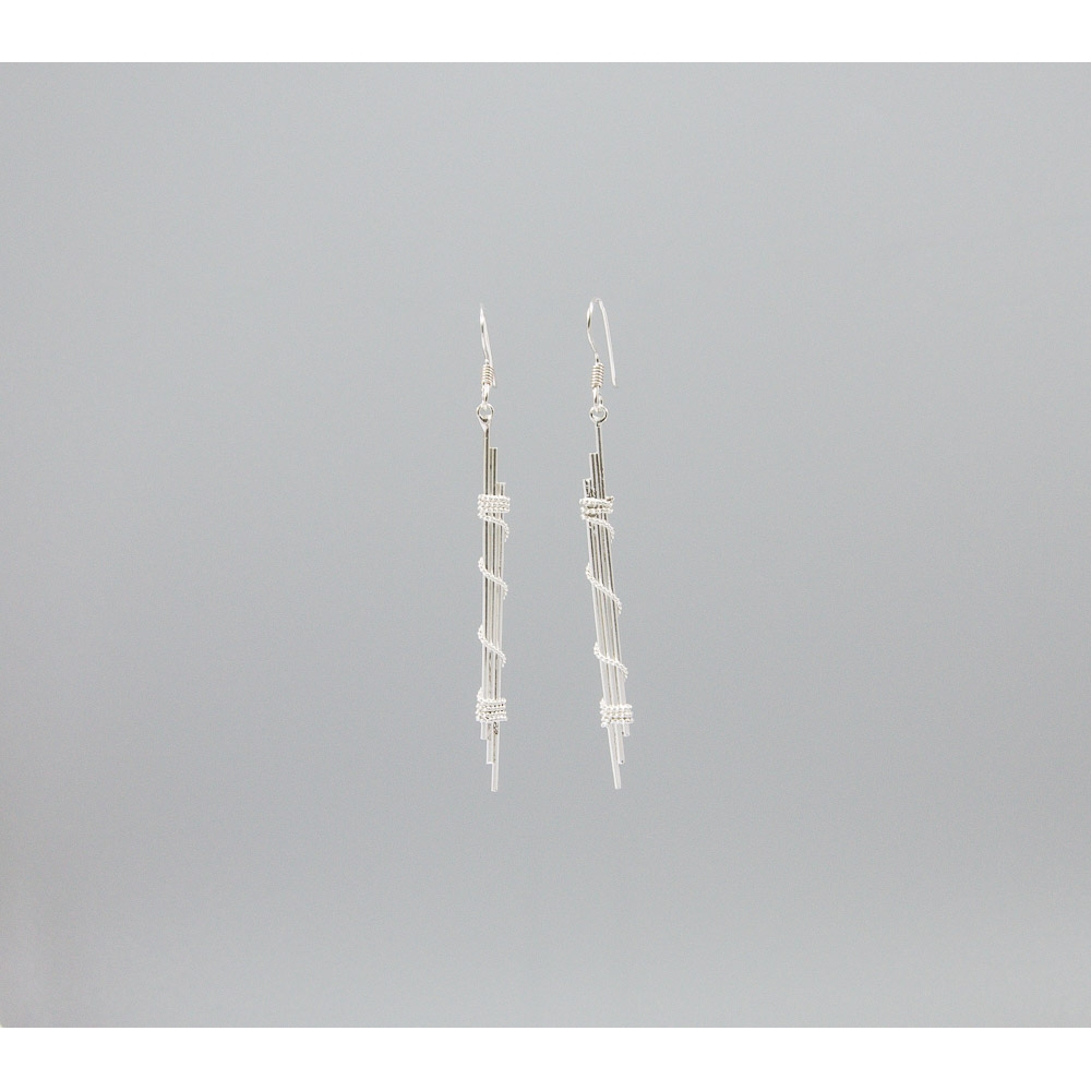 S0400 Plain Silver Earring S0400 Plain Silver Earring
