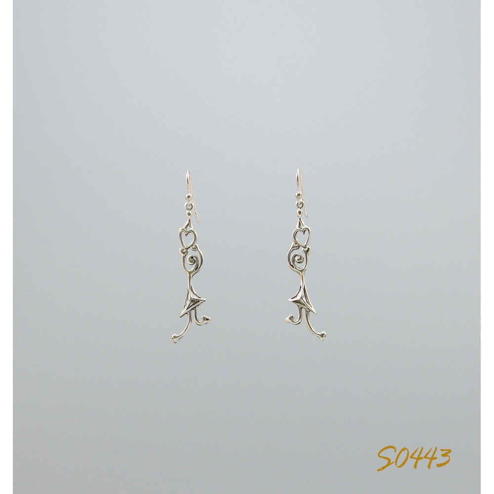S0443 Plain Silver Earring S0443 Plain Silver Earring