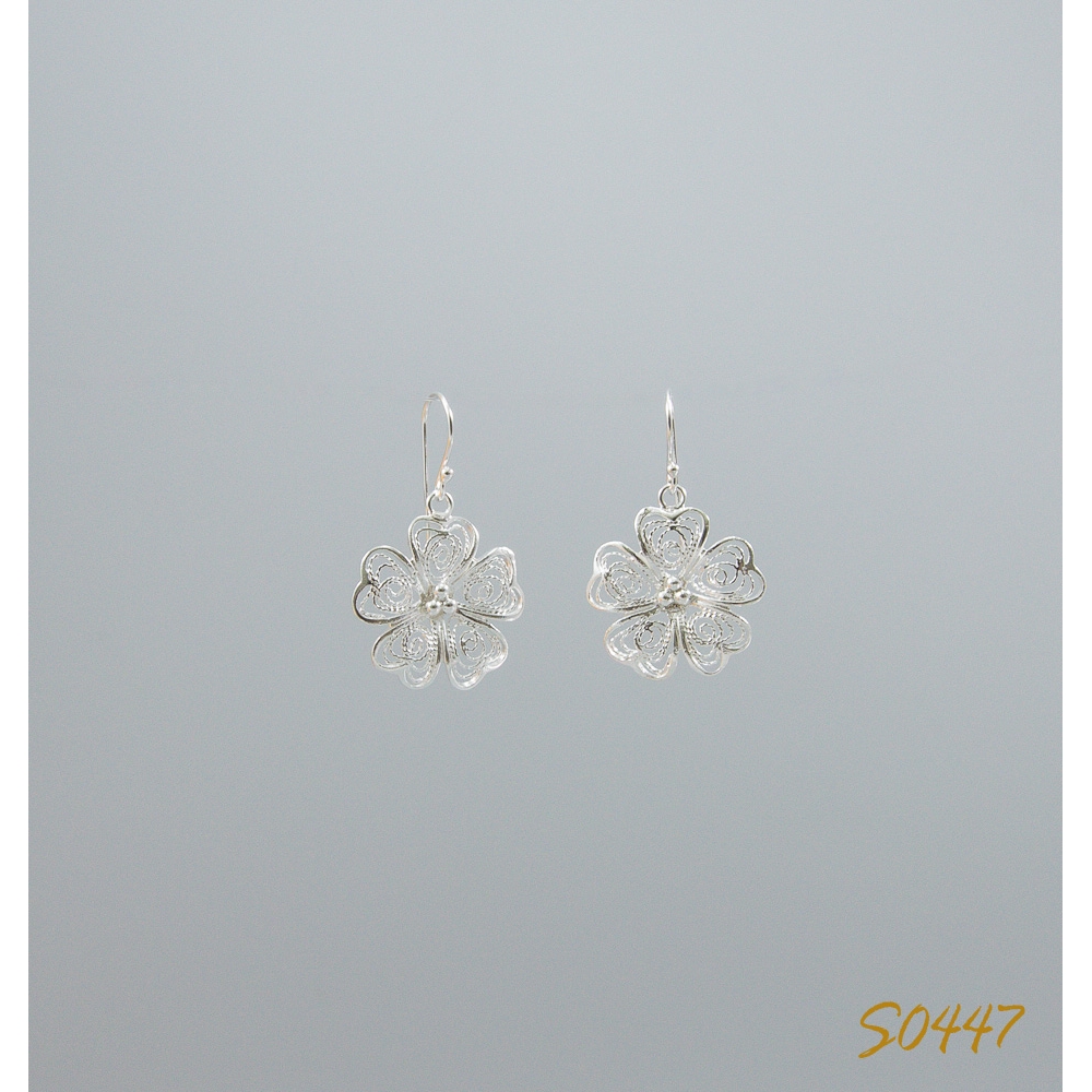 S0447 Plain Silver Earring S0447 Plain Silver Earring